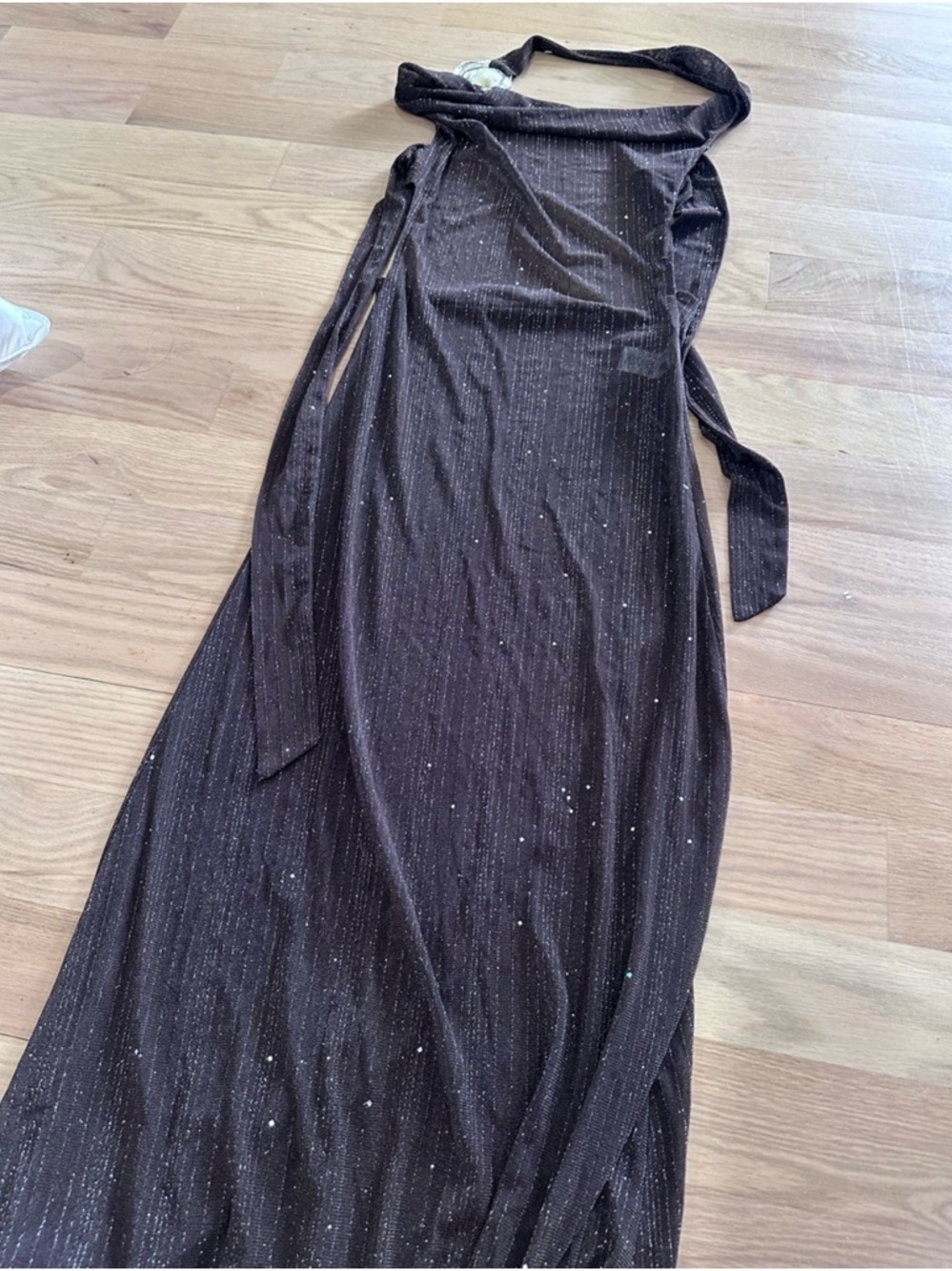 Jaded London Moara Knit Plunge Maxi Dress in Brown with Sparkle - Picture 6 of 7